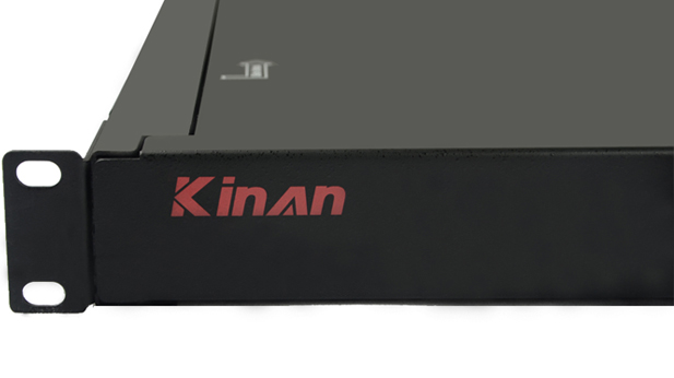秦安-KinAn LC1908 19″8口CAT5 LED KVM控制平台